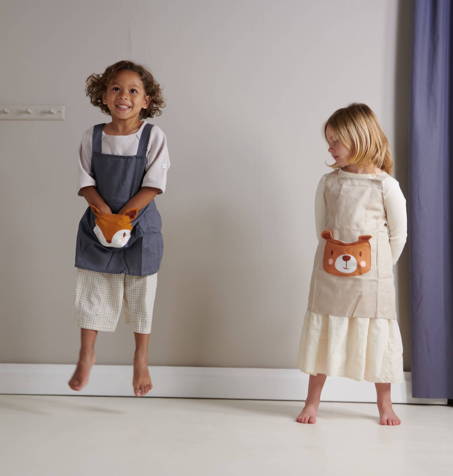 Bear Linen Apron