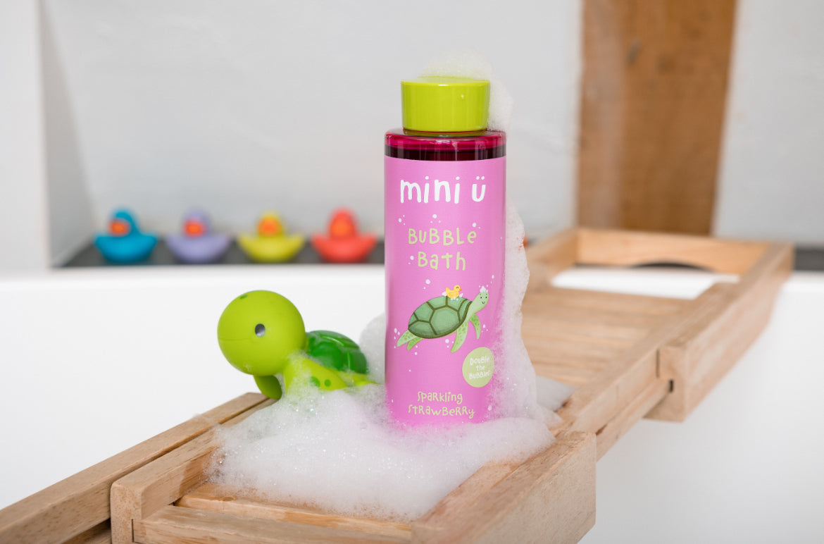 Mini U Sparkling Strawberry Bubble Bath - 250ml