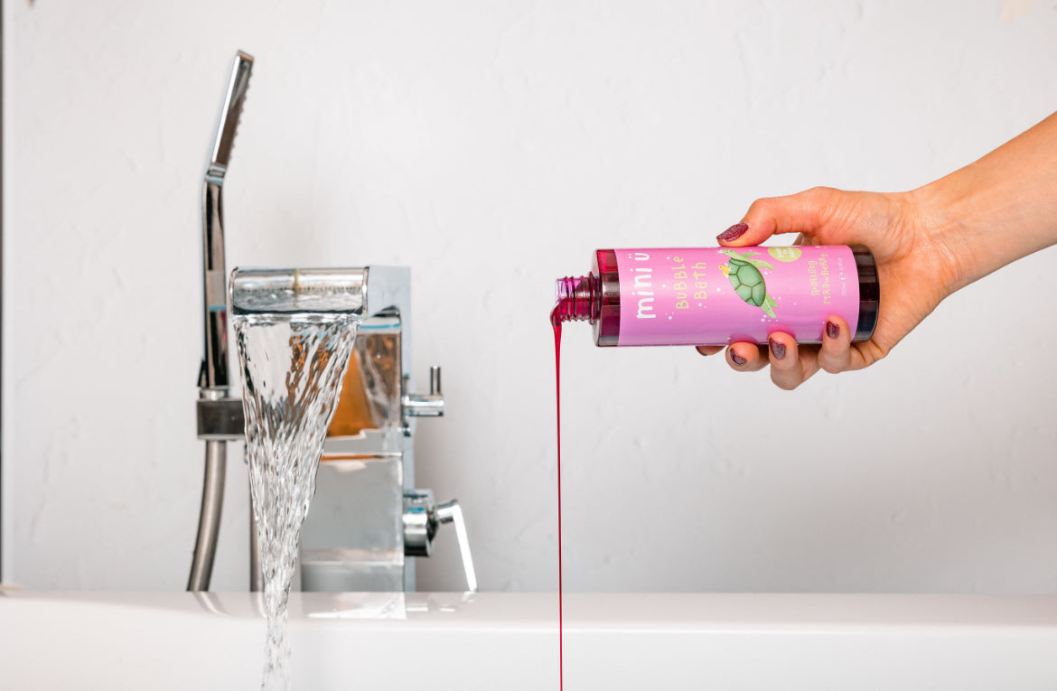 Mini U Sparkling Strawberry Bubble Bath - 250ml