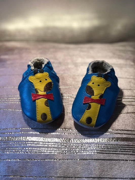 Soft Leather Baby Moccasins - Bowtie Giraffe