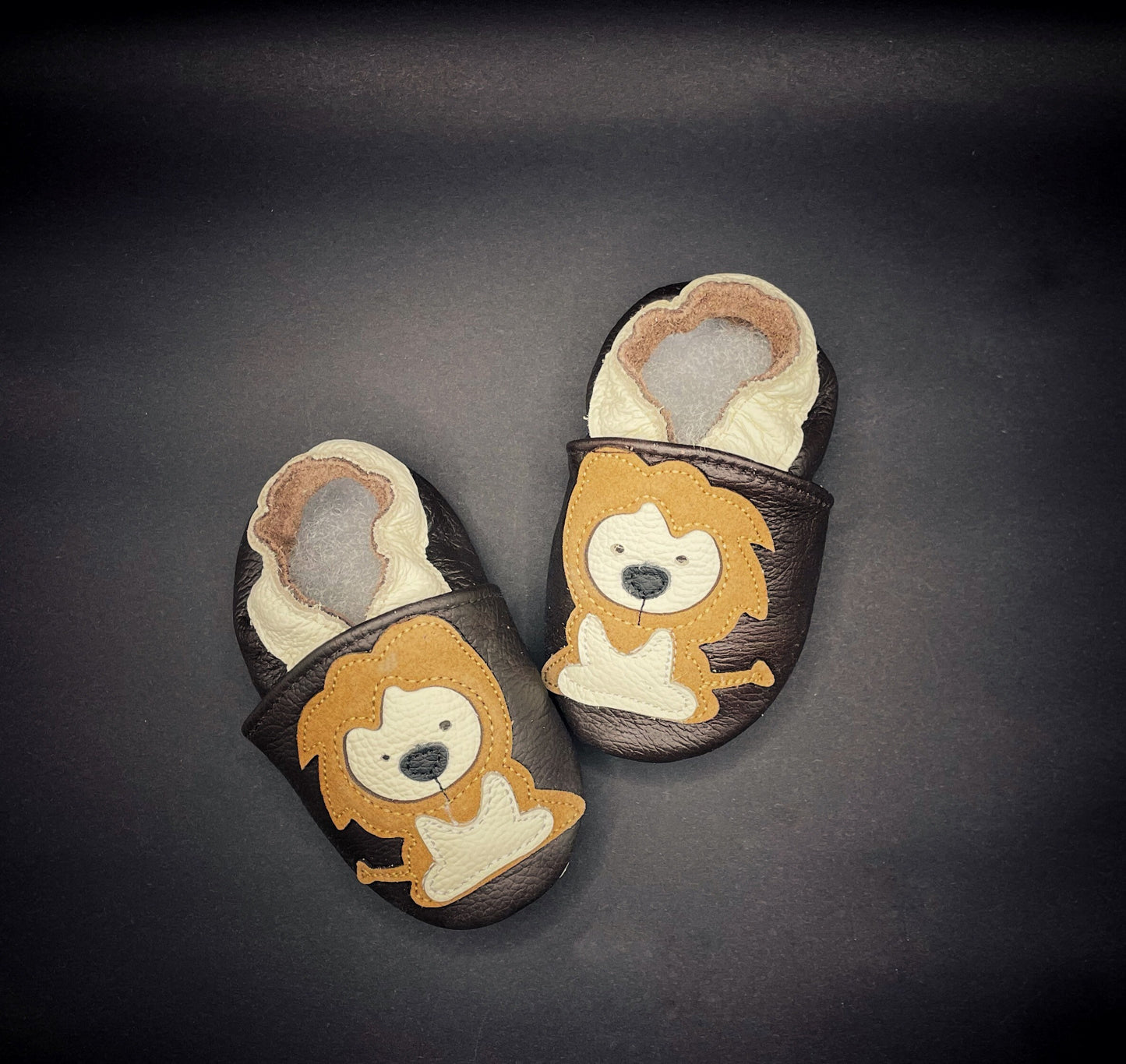 Soft Leather Baby Moccasins - Lions